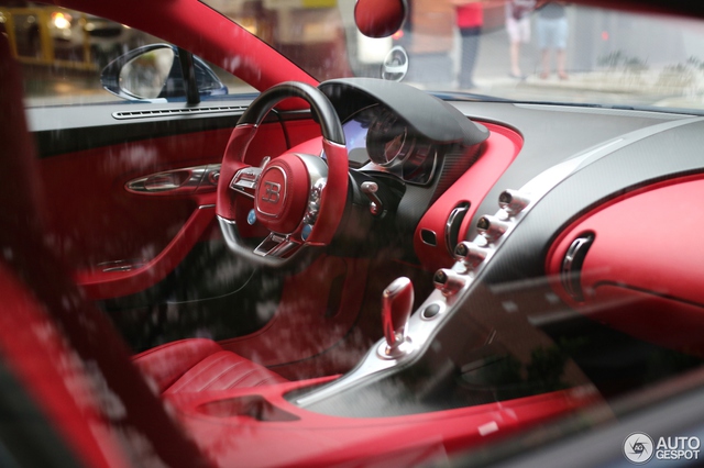 Siêu phẩm Bugatti Chiron đầu tiên cập bến Canada - Ảnh 6.