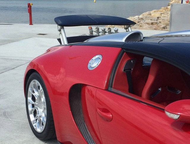 Bugatti Veyron Grand Sport đỏ rực 8 tuổi rao bán gần 39 tỷ Đồng - Ảnh 7.
