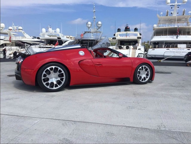 Bugatti Veyron Grand Sport đỏ rực 8 tuổi rao bán gần 39 tỷ Đồng - Ảnh 5.