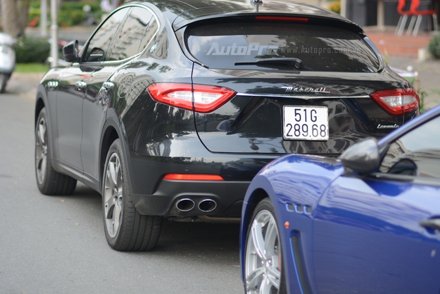Cặp đôi Maserati 14 tỷ Đồng khoe dáng trên phố Sài thành - Ảnh 14.
