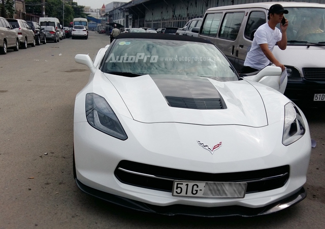 Hàng độc Chevrolet Corvette C7 Stingray Convertible tìm thấy chủ nhân tại Sài Gòn - Ảnh 1.