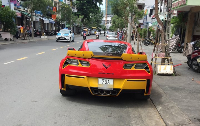 Choáng với bộ áo của quỷ dữ Chevrolet Corvette C7 Z06 tại Nha Trang - Ảnh 3.