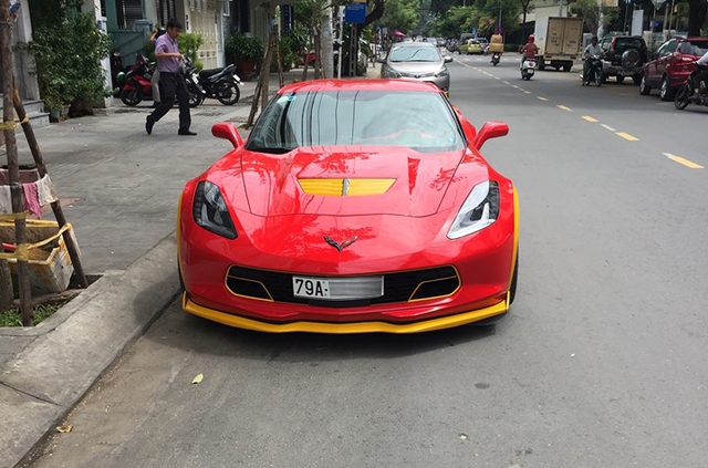 Choáng với bộ áo của quỷ dữ Chevrolet Corvette C7 Z06 tại Nha Trang - Ảnh 1.