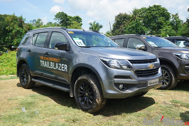Chevrolet Trailblazer, đối thủ Toyota Fortuner, bất ngờ xuất hiện ở Việt Nam - Ảnh 1.