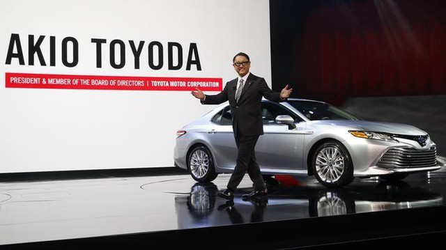 Chủ tịch Toyota: Thay đổi hay là chết!
