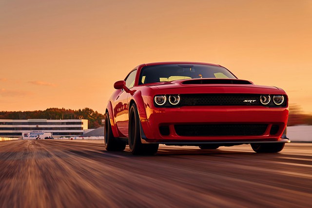 Dodge Challenger SRT Demon 2018 chính thức ra mắt, công suất 840 mã lực - Ảnh 9.