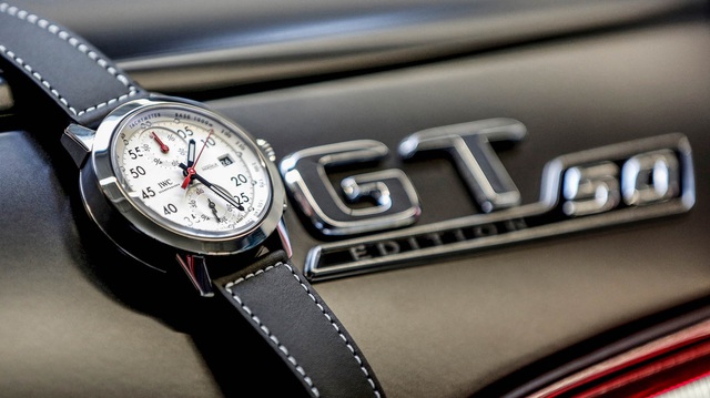 IWC cho ra mắt đồng hồ giới hạn kỷ niệm 50 năm thành lập của AMG