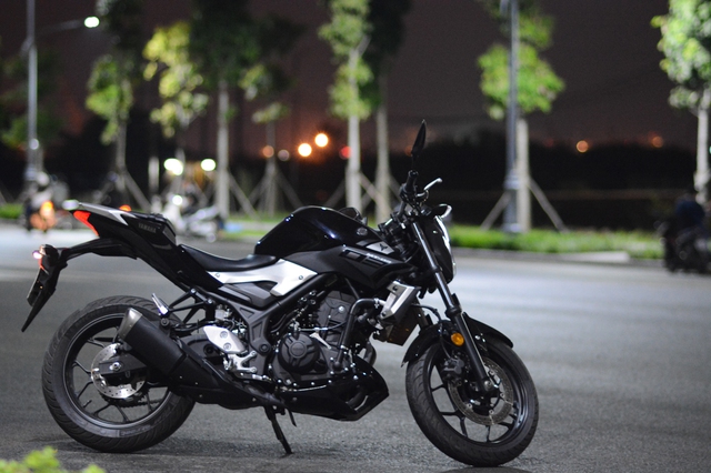 Cận cảnh naked bike Yamaha MT-03 có giá 139 triệu Đồng - Ảnh 3.