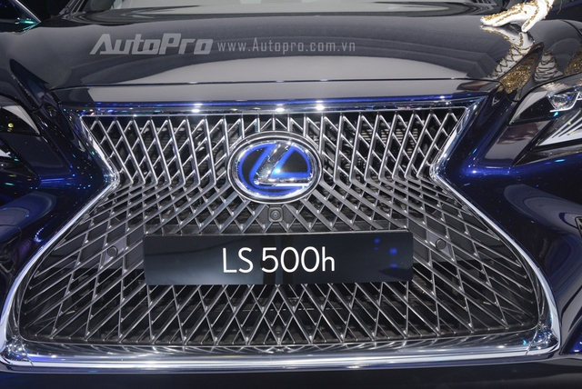 Khám phá Lexus LS 500h 2018, ngập tràn công nghệ, thiết kế đẹp mắt, tiết kiệm nhiên liệu - Ảnh 6. Khám phá Lexus LS 500h 2018, ngập tràn công nghệ, thiết kế đẹp mắt, tiết kiệm nhiên liệu - Ảnh 6.