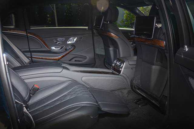 Chi tiết xe siêu sang Mercedes-Maybach S400 4Matic nhưng giá chỉ bằng xe sang - Ảnh 9. Chi tiết xe siêu sang Mercedes-Maybach S400 4Matic nhưng giá chỉ bằng xe sang - Ảnh 9.