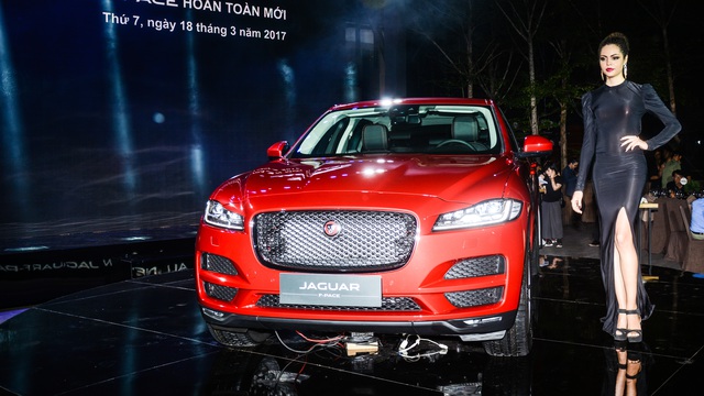 Đối thủ Porsche Macan, Jaguar F-Pace, chính thức ra mắt tại Việt Nam