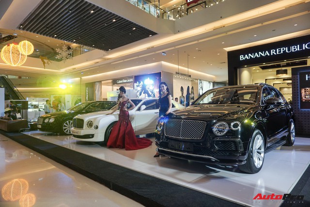 Bentley đưa triển lãm xe siêu sang đầu tiên về Việt Nam - Ảnh 2.