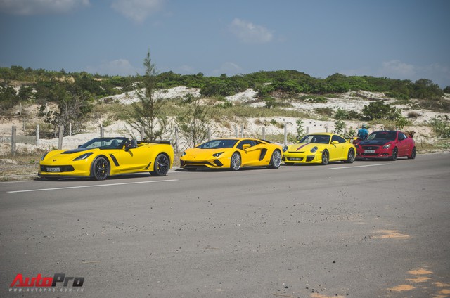 [Ảnh đẹp] Lamborghini Aventador S cùng dàn siêu xe diễu hành tại Phan Thiết - Ảnh 12.