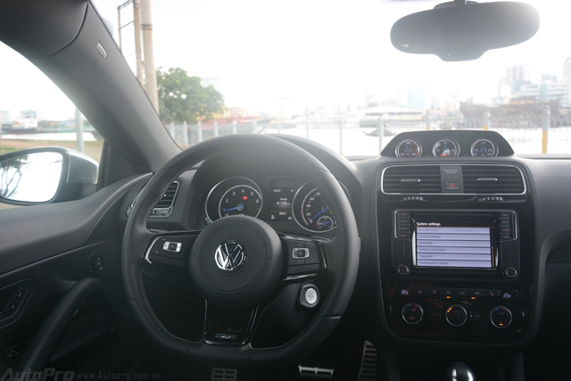 Làm quen với cặp đôi Scirocco 2017 sẽ được hãng Volkswagen trưng bày tại triển lãm VIMS 2017 - Ảnh 13. Làm quen với cặp đôi Scirocco 2017 sẽ được hãng Volkswagen trưng bày tại triển lãm VIMS 2017 - Ảnh 13.
