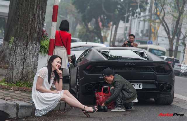 Những hình ảnh ấn tượng của siêu xe và xe siêu sang tại Hà Nội trong năm 2017 - Ảnh 17.