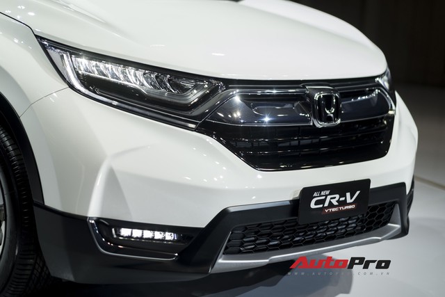 Cận cảnh Honda CR-V 2018 phiên bản cao cấp nhất vừa ra mắt Việt Nam - Ảnh 4.