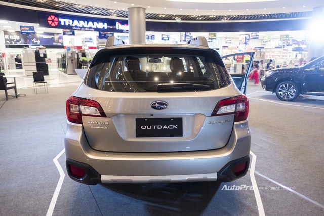 Cận cảnh cặp đôi Subaru Outback và Forester 2017 tại Việt Nam - Ảnh 14. Cận cảnh cặp đôi Subaru Outback và Forester 2017 tại Việt Nam - Ảnh 14.