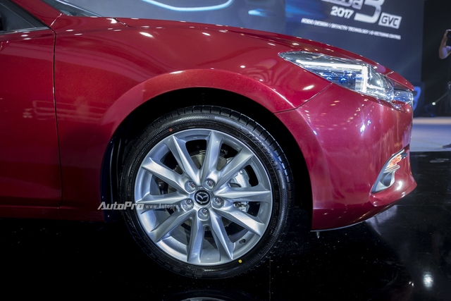 Cận cảnh Mazda3 2017 cao cấp nhất, giá hơn 800 triệu Đồng - Ảnh 8.