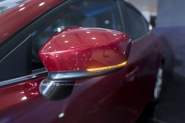 Cận cảnh Mazda3 2017 cao cấp nhất, giá hơn 800 triệu Đồng - Ảnh 7.