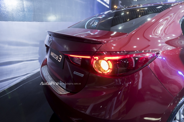 Cận cảnh Mazda3 2017 cao cấp nhất, giá hơn 800 triệu Đồng - Ảnh 10.