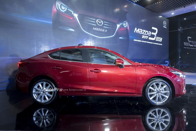 Cận cảnh Mazda3 2017 cao cấp nhất, giá hơn 800 triệu Đồng - Ảnh 4.