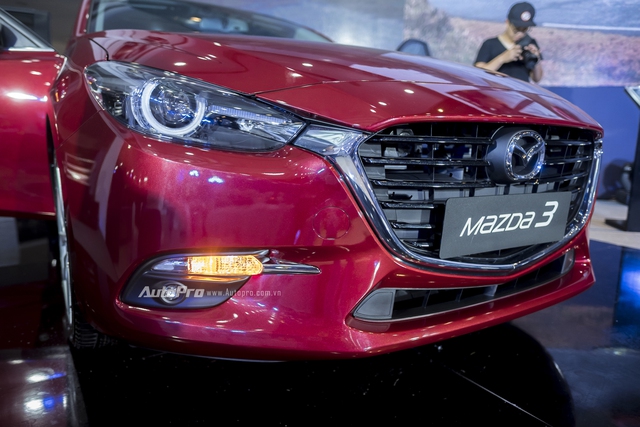 Cận cảnh Mazda3 2017 cao cấp nhất, giá hơn 800 triệu Đồng - Ảnh 5.