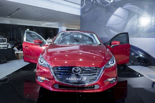 Cận cảnh Mazda3 2017 cao cấp nhất, giá hơn 800 triệu Đồng - Ảnh 6.