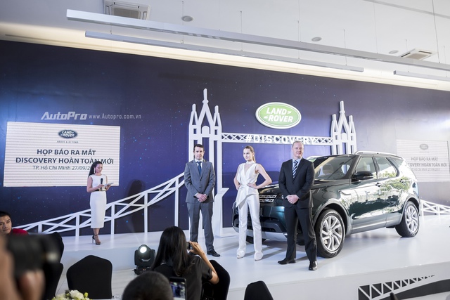 Cận cảnh Land Rover Discovery thế hệ thứ 5 vừa ra mắt tại Việt Nam - Ảnh 1.