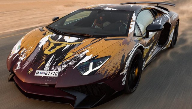 Bộ áo lạ mắt của hàng hiếm Lamborghini Aventador SV tại Dubai - Ảnh 6.