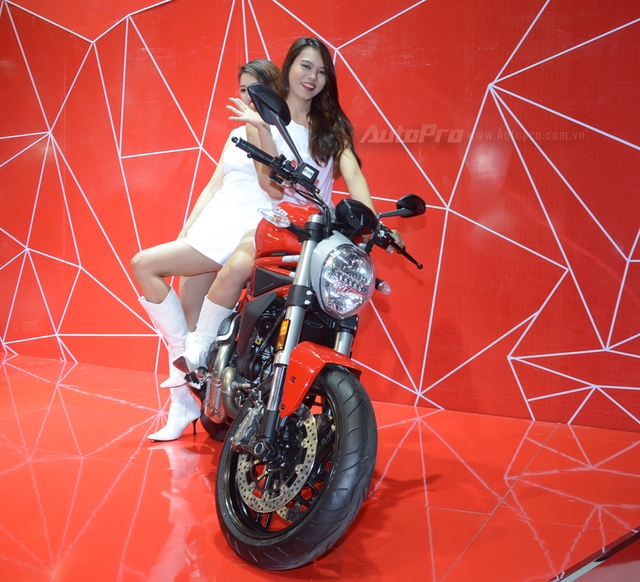 Chi tiết Ducati Monster 797 2017 tại thị trường Việt Nam, giá từ 388 triệu Đồng  - Ảnh 3.