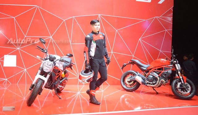 TRỰC TIẾP: Vén màn bộ tứ hàng hot của Ducati tại triển lãm VMCS 2017 - Ảnh 2.