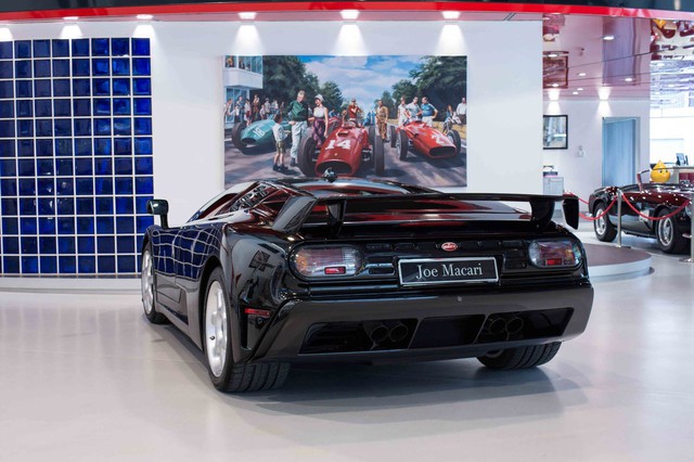 Bugatti EB110 SS - Siêu xe thập niên 90 có giá rao bán 26,5 tỷ Đồng - Ảnh 14.