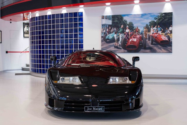 Bugatti EB110 SS - Siêu xe thập niên 90 có giá rao bán 26,5 tỷ Đồng - Ảnh 1.