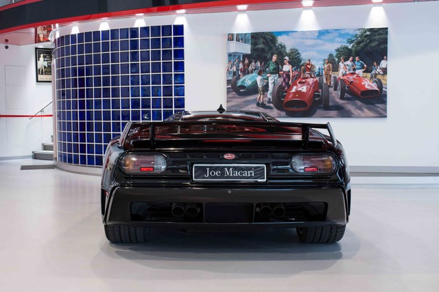 Bugatti EB110 SS - Siêu xe thập niên 90 có giá rao bán 26,5 tỷ Đồng - Ảnh 7.
