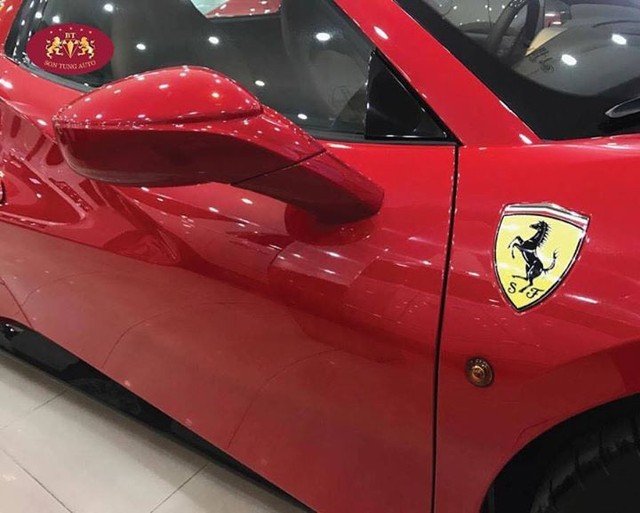 Cận cảnh Ferrari 488 Spider xông đất Việt Nam trong năm 2017 - Ảnh 7.