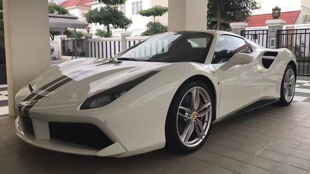 Ferrari 488 Spider Có Giá Rao Bán Hơn 10 Tỷ đồng Tại