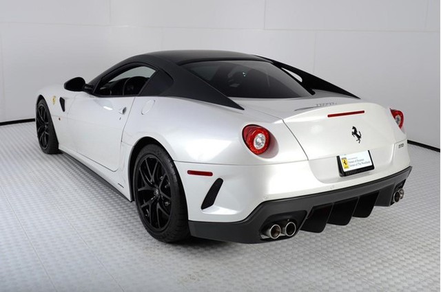 Vẻ đẹp hàng hiếm Ferrari 599 GTO rao bán 16,9 tỷ Đồng - Ảnh 6.