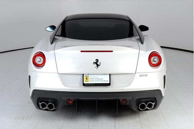 Vẻ đẹp hàng hiếm Ferrari 599 GTO rao bán 16,9 tỷ Đồng - Ảnh 14.