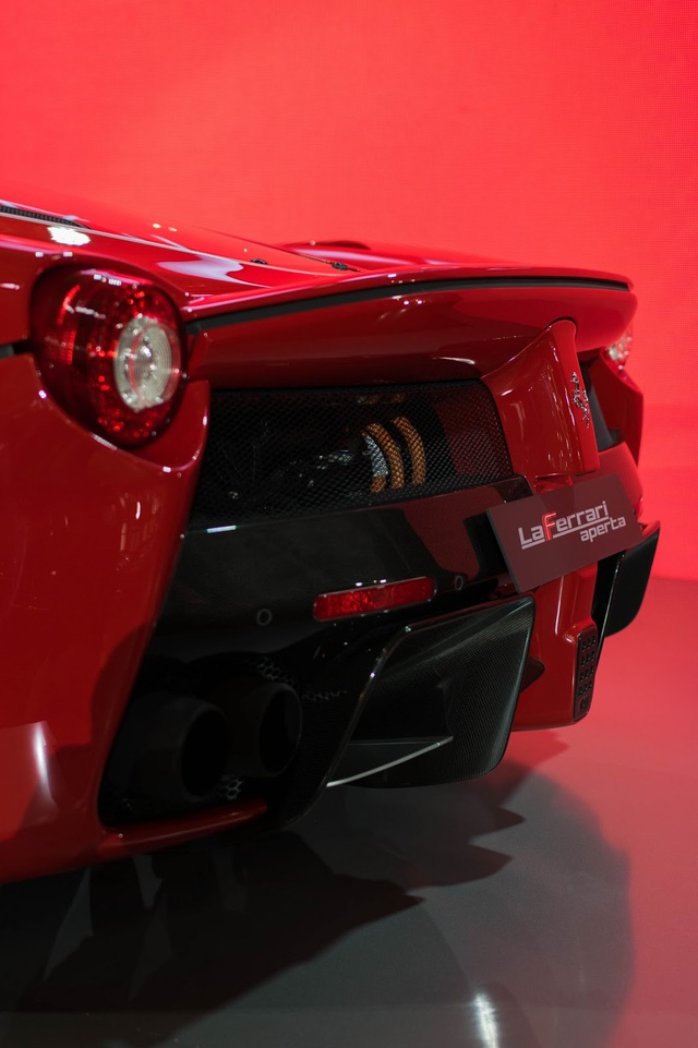 Siêu phẩm Ferrari LaFerrari Aperta ra mắt tại Úc - Ảnh 7.