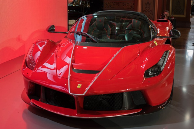 Siêu phẩm Ferrari LaFerrari Aperta ra mắt tại Úc - Ảnh 1.