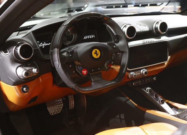 Ferrari Portofino - Siêu xe mui trần cá tính cho các hành trình khác nhau - Ảnh 11.
