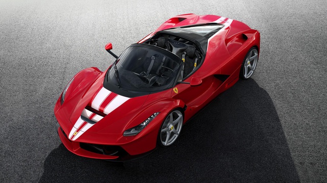Diện kiến chiếc siêu xe Ferrari LaFerrari Aperta cuối cùng xuất xưởng
