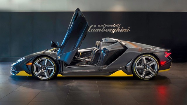 Cận cảnh Lamborghini Centenario mui trần 2 triệu USD đầu tiên được bàn giao cho khách hàng - Ảnh 7.