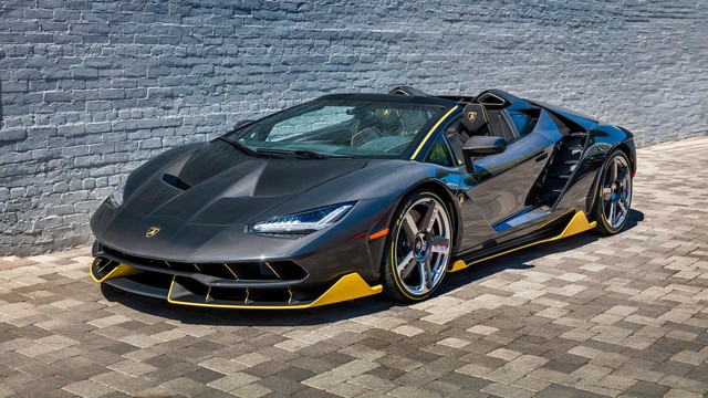 Cận cảnh Lamborghini Centenario mui trần 2 triệu USD đầu tiên được bàn giao cho khách hàng - Ảnh 3.