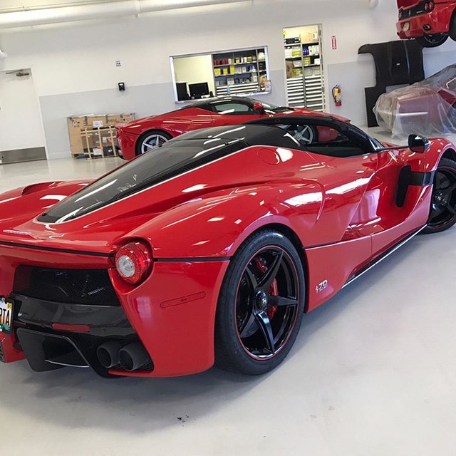 Đại gia ngành chăn đệm tậu Ferrari LaFerrari mui trần 46 tỷ Đồng - Ảnh 6.