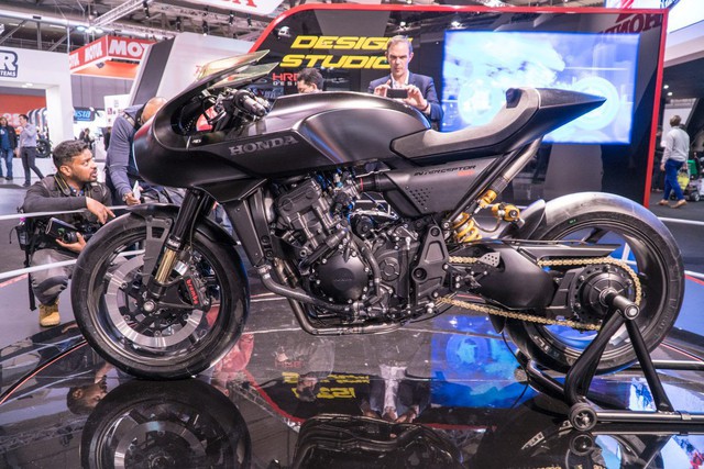 Chiêm ngưỡng vẻ đẹp của Honda CB4 Interceptor - xe café racer đến từ tương lai - Ảnh 8. Chiêm ngưỡng vẻ đẹp của Honda CB4 Interceptor - xe café racer đến từ tương lai - Ảnh 8.