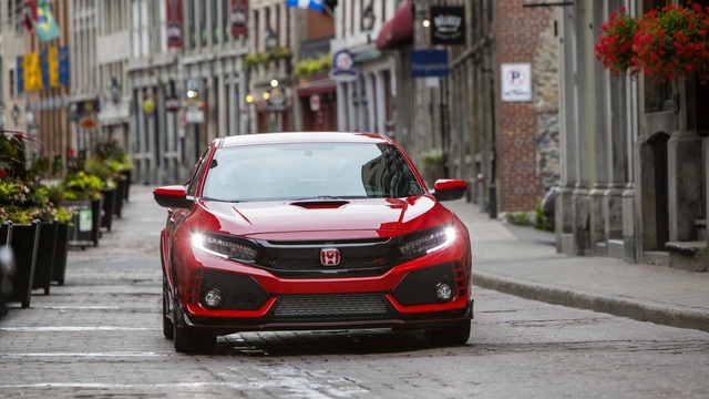 Phiên bản mạnh nhất của dòng Honda Civic bị "làm giá" gần gấp đôi