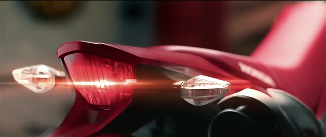 Honda hé lộ cào cào thương mại CRF150L cho người mới chơi - Ảnh 4. Honda hé lộ cào cào thương mại CRF150L cho người mới chơi - Ảnh 4.