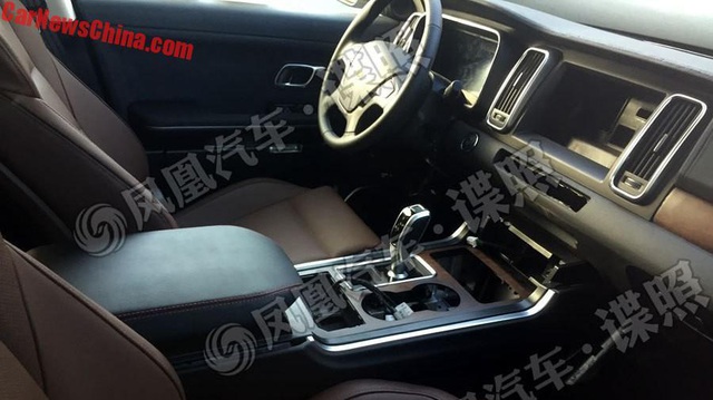 SUV hạng sang Hồng Kỳ LS5 lần đầu lộ nội thất