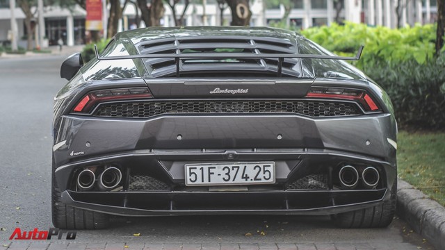 Lamborghini Huracan lên bodykit chính hãng 22.500 USD tại Việt Nam - Ảnh 1.